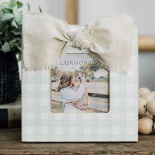 Load image into Gallery viewer, Clairmont &amp; Co Burlap Bow Frame

