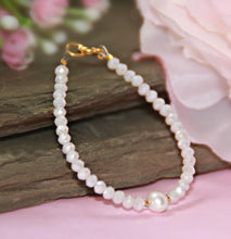 Load image into Gallery viewer, 4.5&quot;  Opaque Pink and Pearl Bracelet
