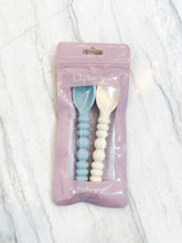 Load image into Gallery viewer, Three Hearts Silicone Spoon Set

