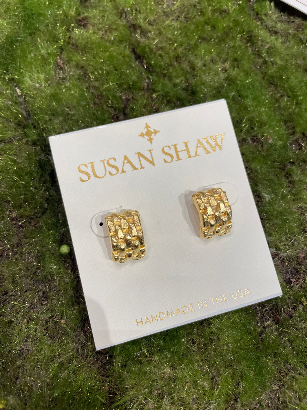 Susan Shaw Gold Basket Weave Hoop Earrings