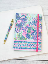 Load image into Gallery viewer, Lilly Pulitzer Journal w/Pen
