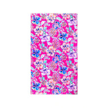 Load image into Gallery viewer, Lilly Pulitzer Beach Towel
